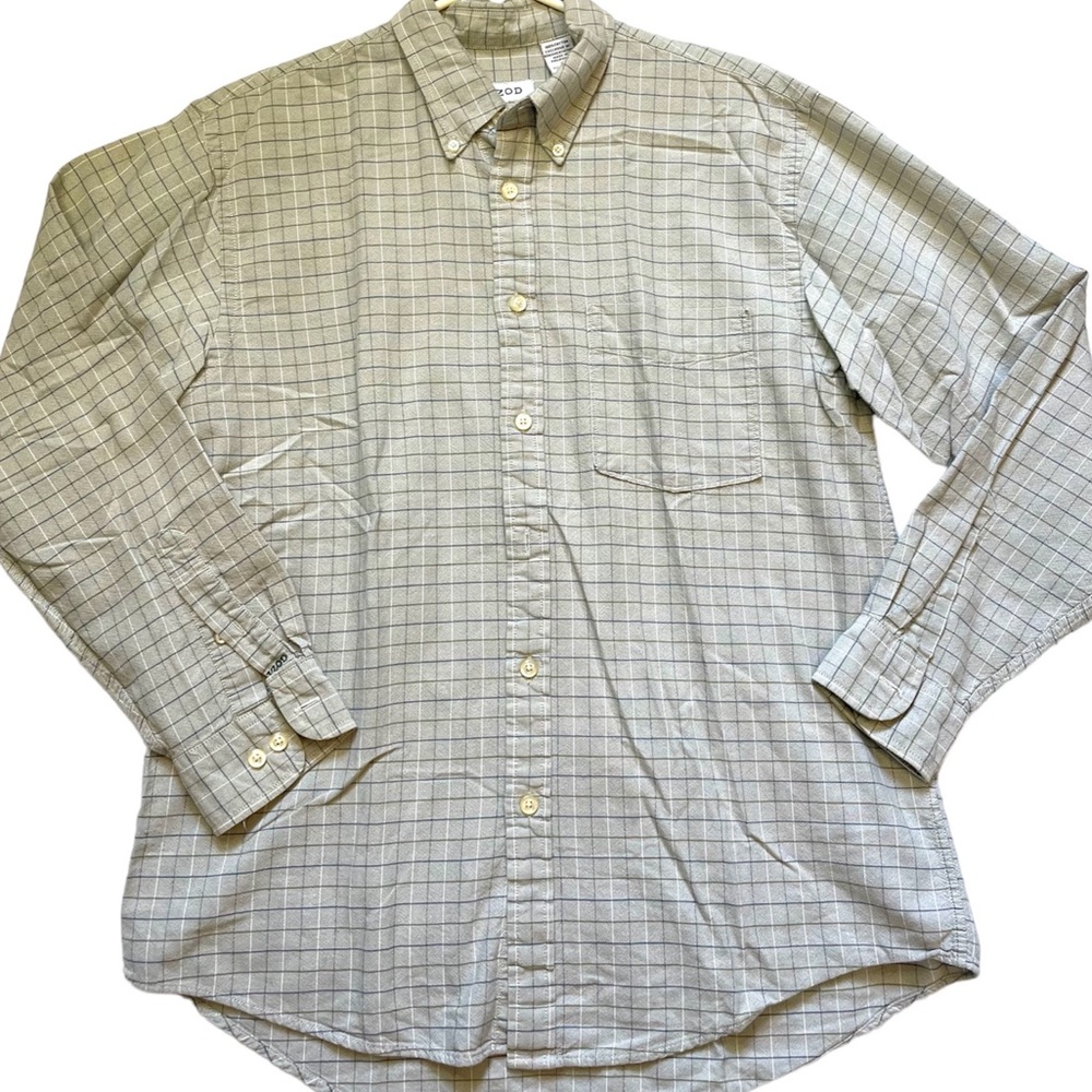 IZOD Button Down - Picture 2 of 6